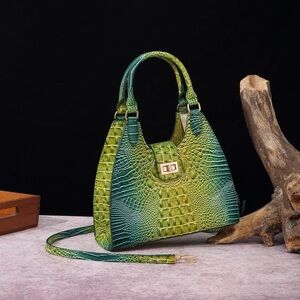 Waterproof Leather Crocodile Tote Bag 💼